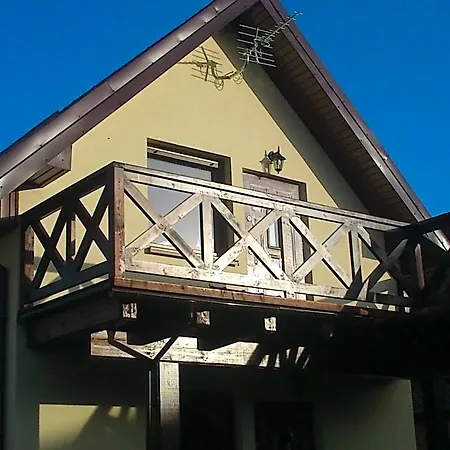 אכסניה Letniskowe,apartamenty Wczasowa 8a *