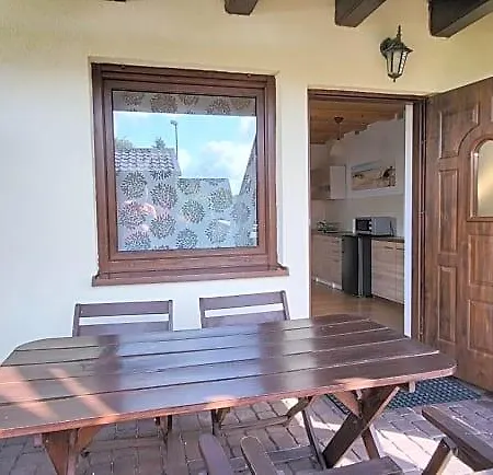 אכסניה Letniskowe,apartamenty Wczasowa 8a *