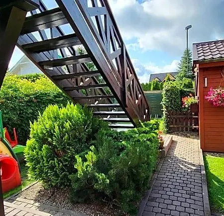 Letniskowe,apartamenty Wczasowa 8a אכסניה סיאנוז'טי