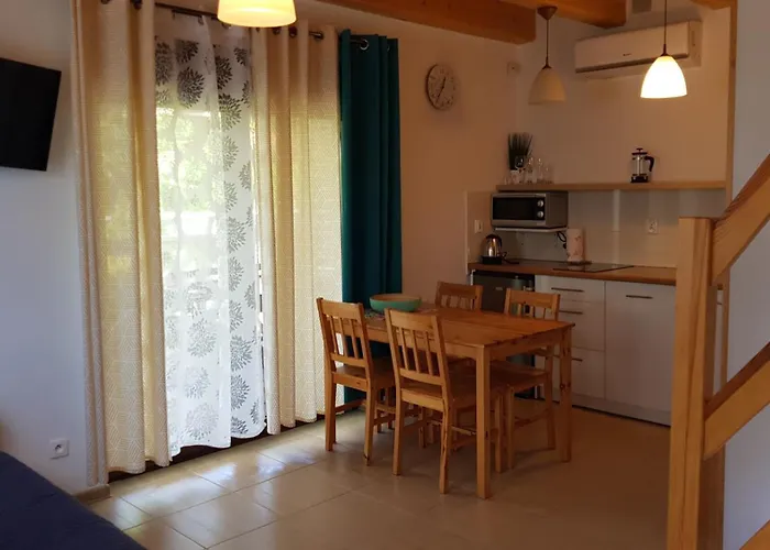 Letniskowe,apartamenty Wczasowa 8a Lodge Sianożęty